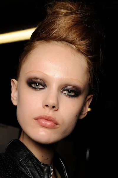 Look 9